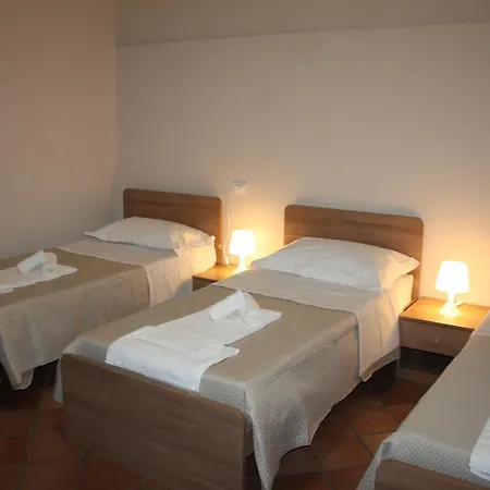 Historia 99 * 라킬라